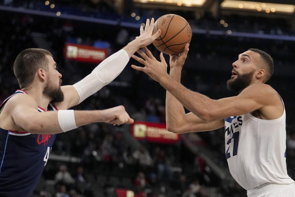 球员们一直 球员们一直