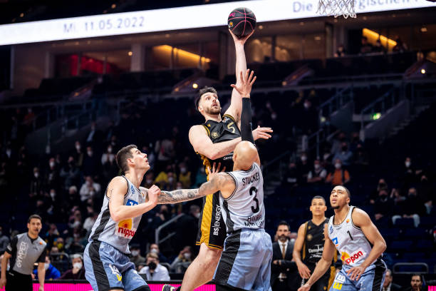 的巅峰比赛 的巅峰比赛