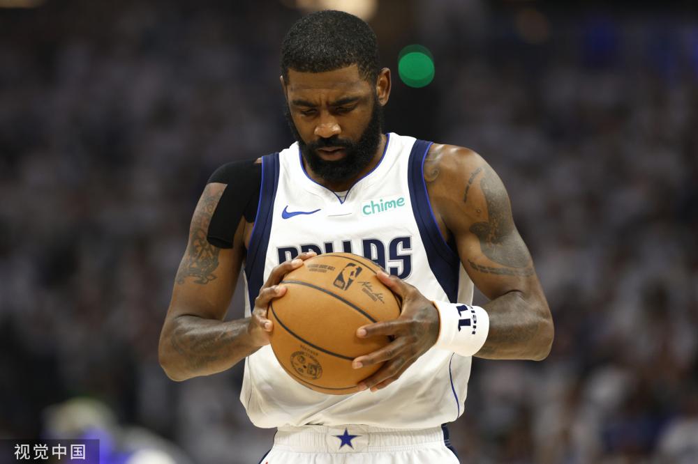 足球世界里 足球世界里