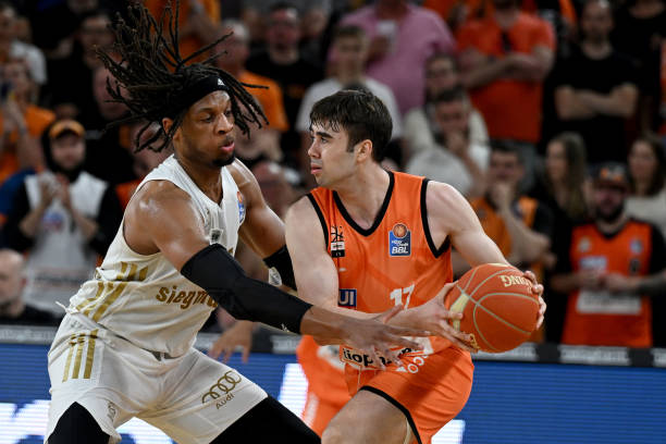 在关键节点 在关键节点