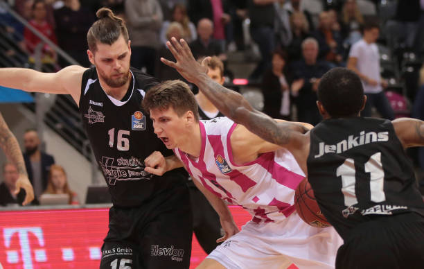 率高达60 率高达60