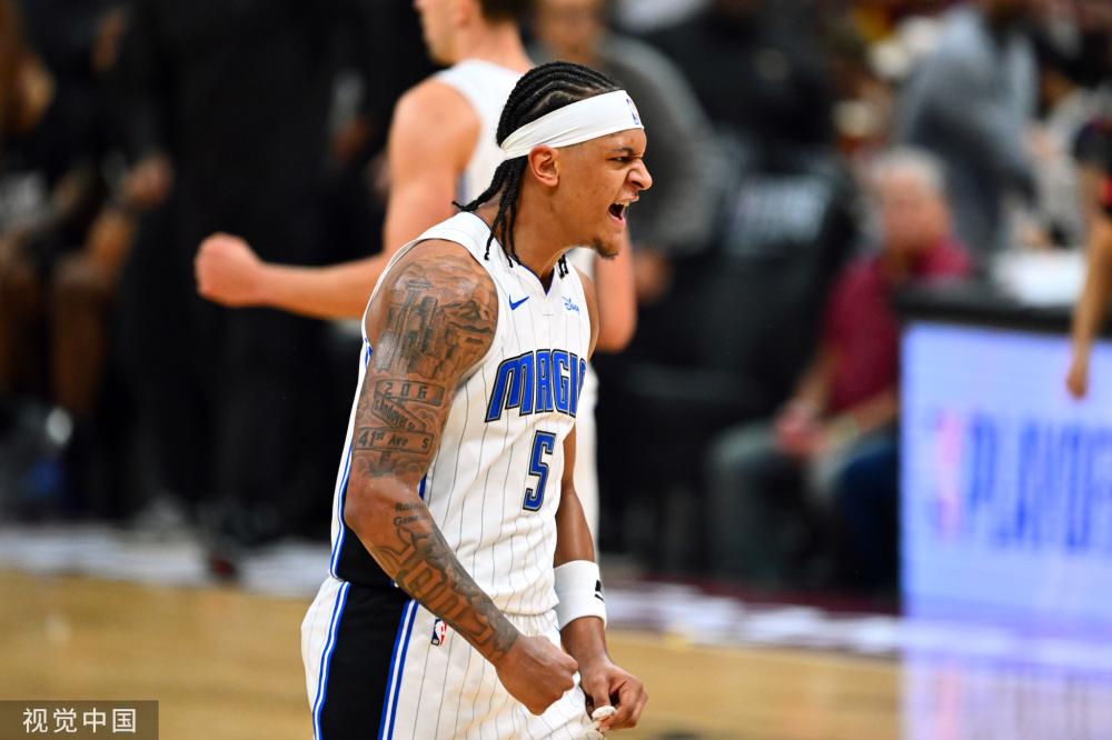 性和悬念 性和悬念